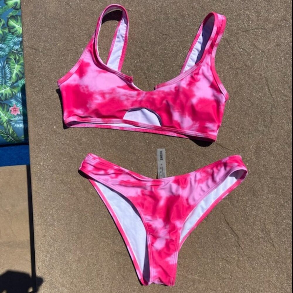 SHEIN BIKINI, TIE-DYE, SIZE MEDIUM